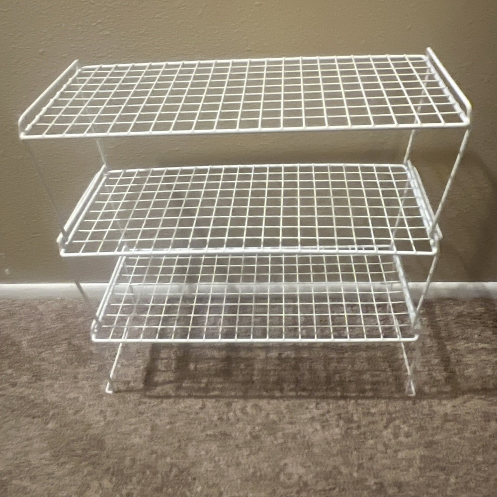 Vintage Shoe Rack 3 Tier  White Wire Coated - pantry‎ bathroom , Closet, Storage